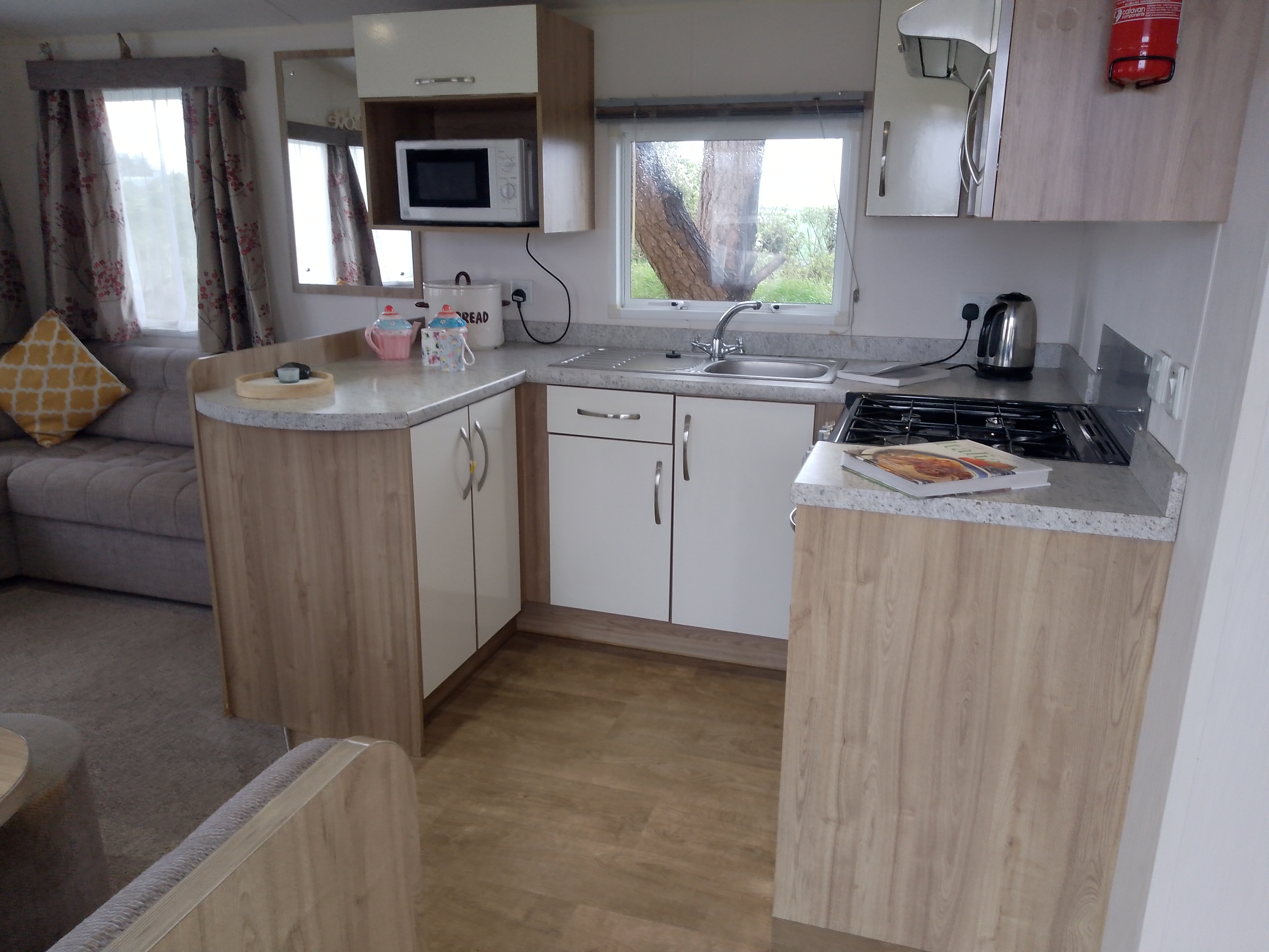 Willerby Rio 2014 kitchen