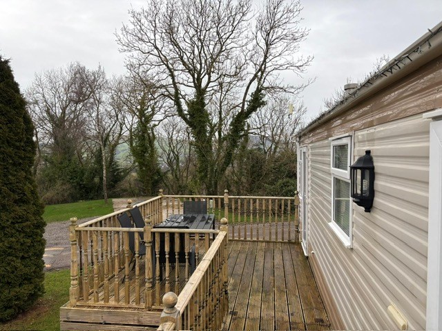 Decking area and mountain view